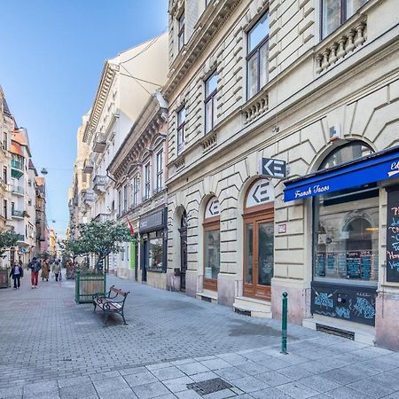 Melody Meadow Apartment Budapest Eksteriør bilde